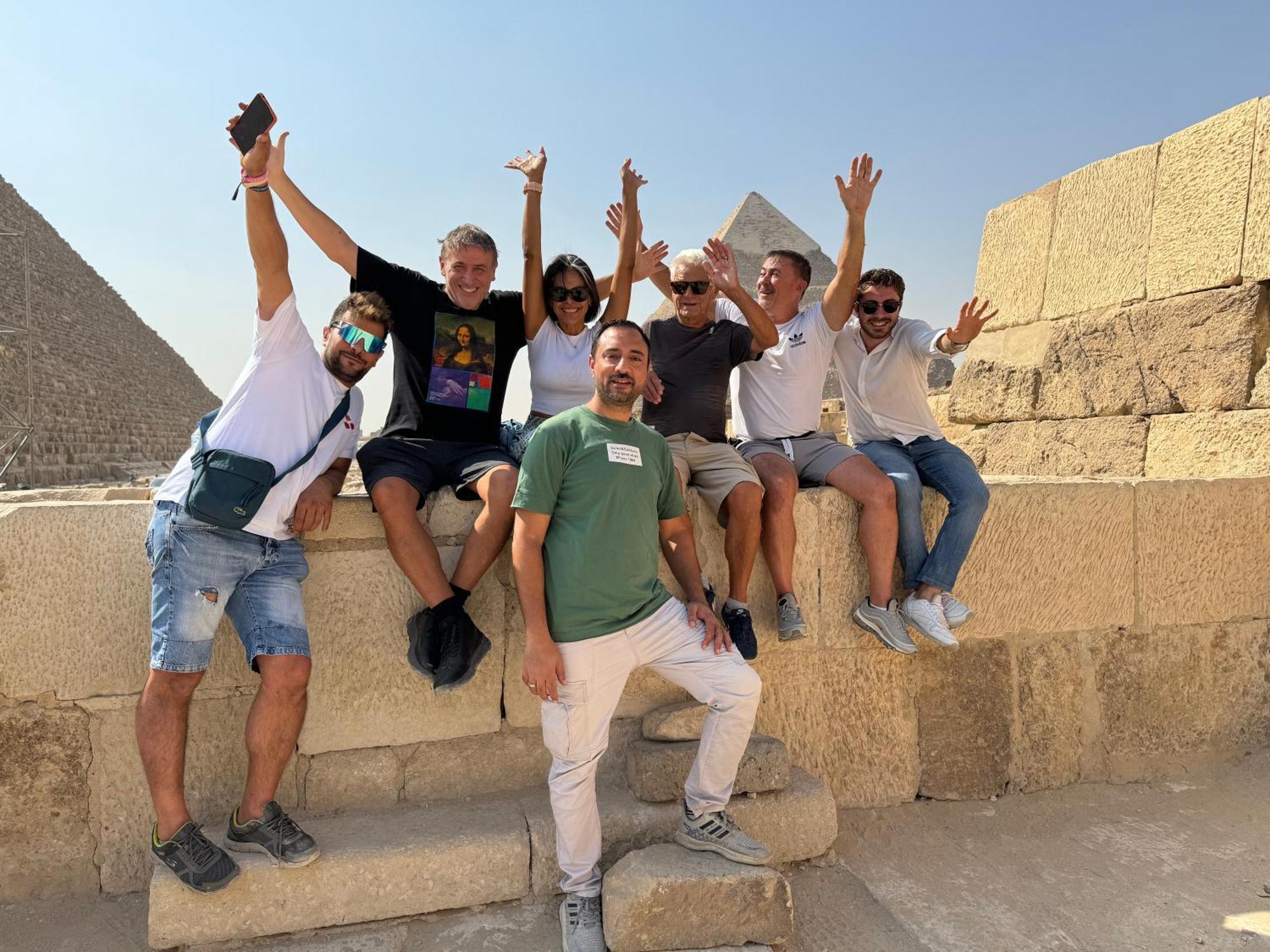 Unique Pyramids Boutique Inn Kafrat al Jabal ภายนอก รูปภาพ