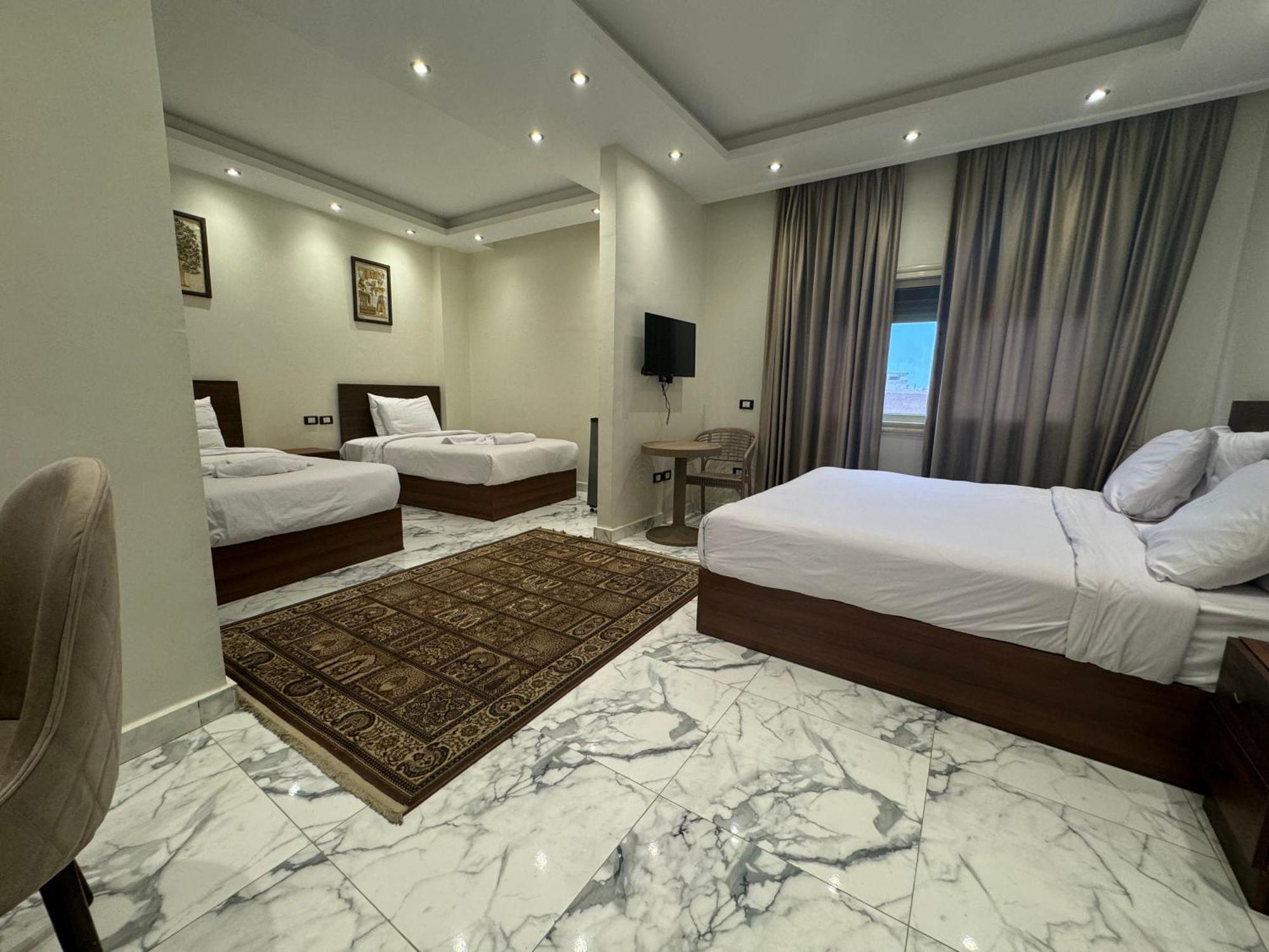 Unique Pyramids Boutique Inn Kafrat al Jabal ภายนอก รูปภาพ