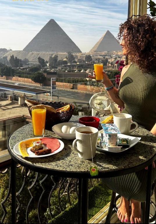 Unique Pyramids Boutique Inn Kafrat al Jabal ภายนอก รูปภาพ