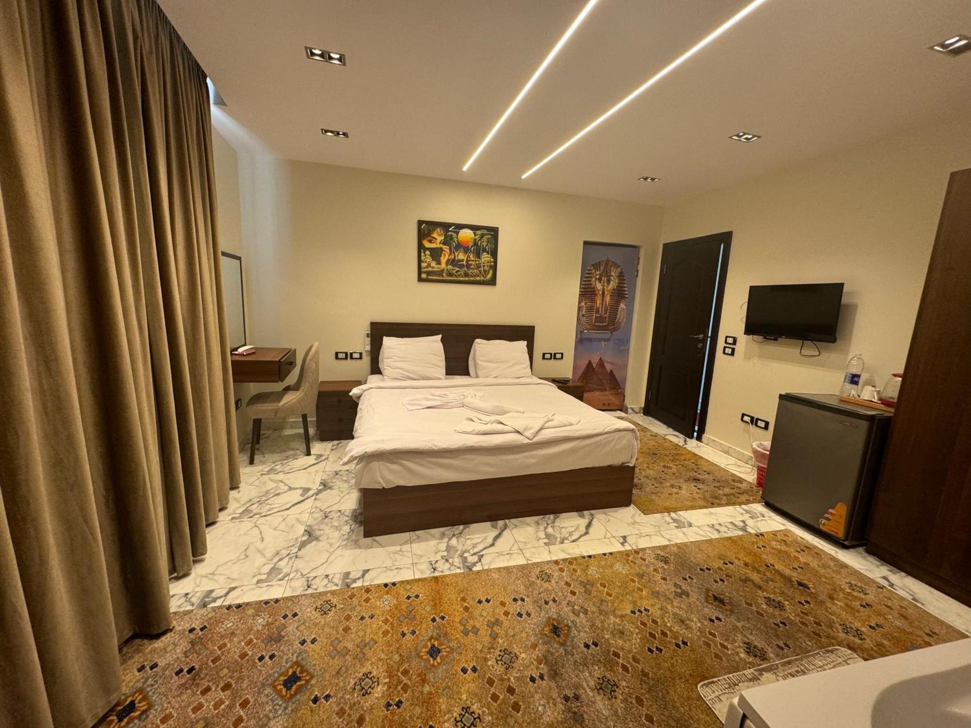 Unique Pyramids Boutique Inn Kafrat al Jabal ภายนอก รูปภาพ